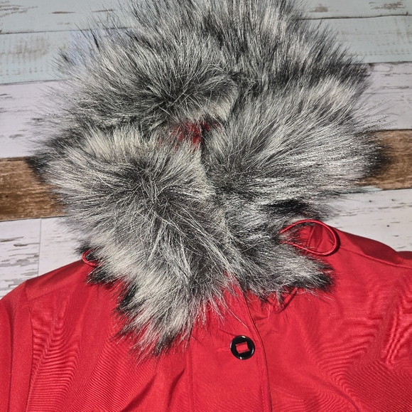 NOVELTI Down Hooded Parka (US Medium) - Picture 2 of 14